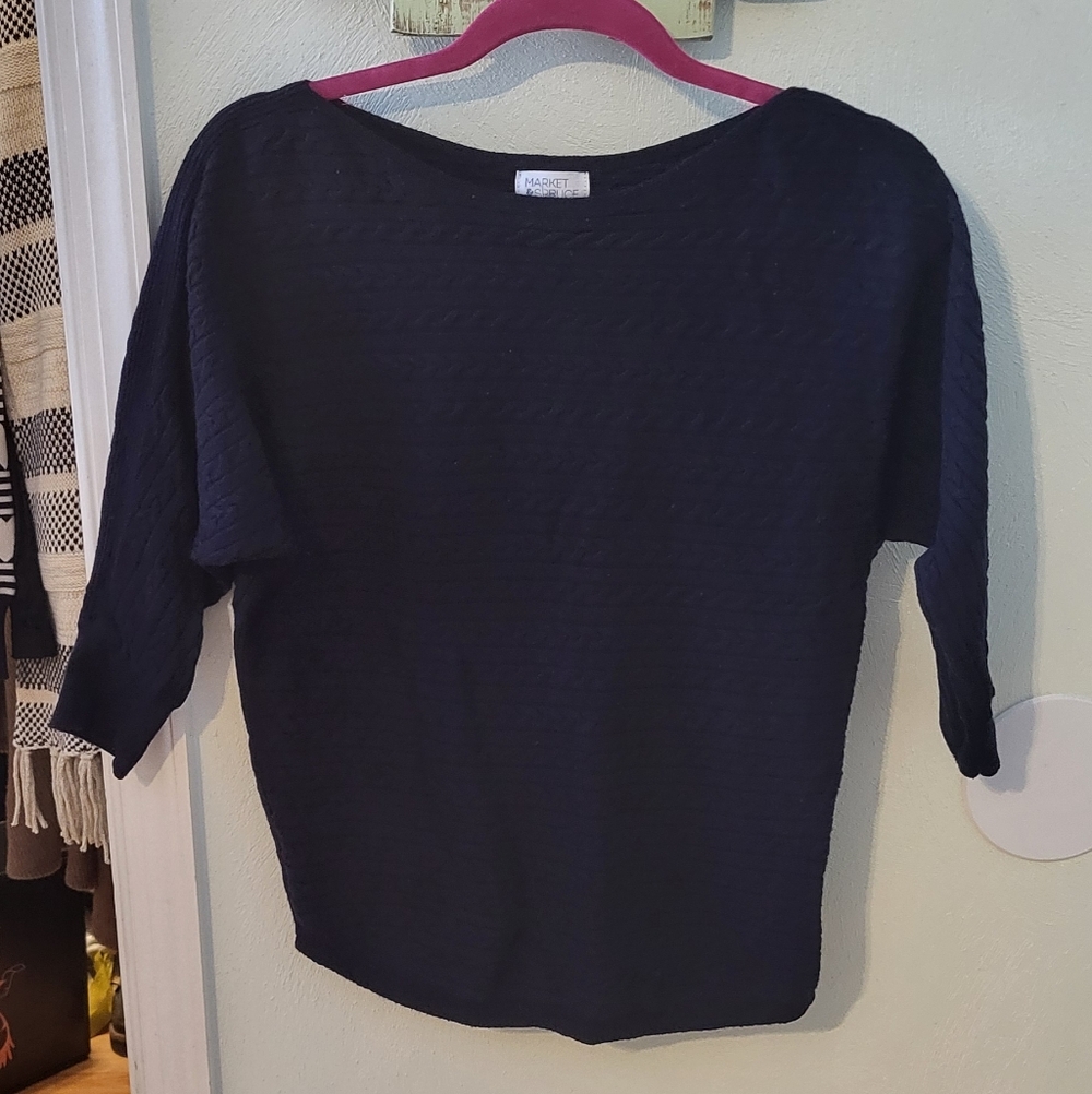 Market & Spruce Dark Blue 3/4 Sleeve Sweater